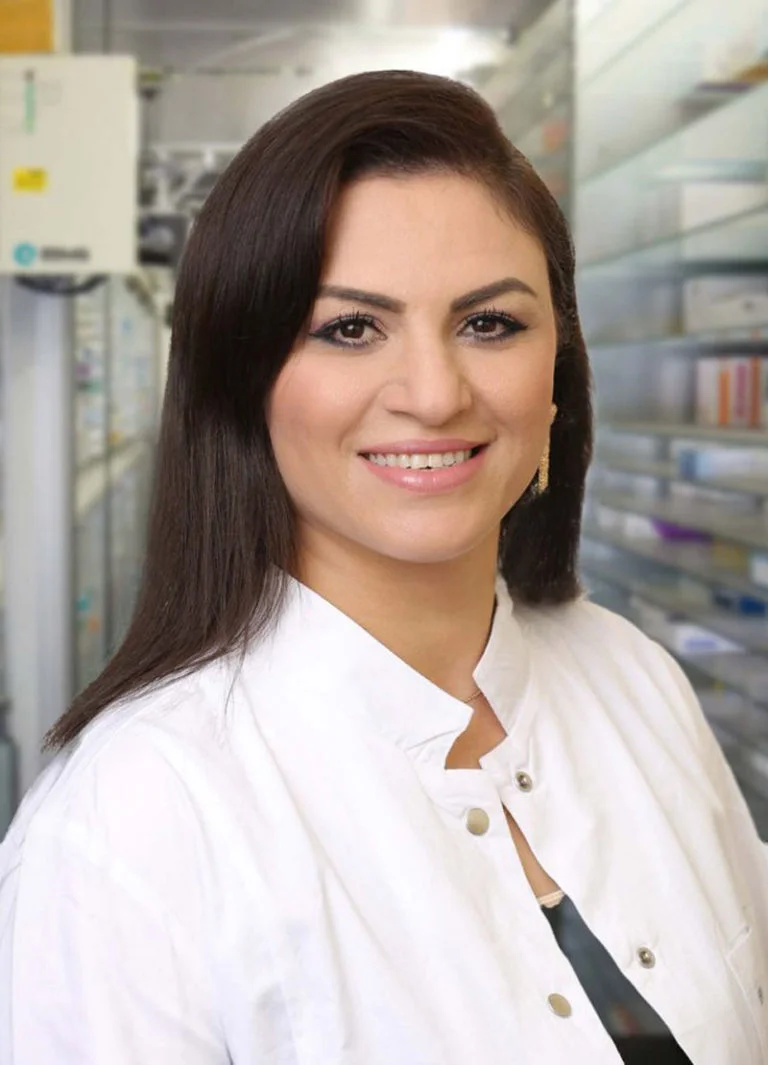 rezaie mitarbeiterin einhorn apotheke