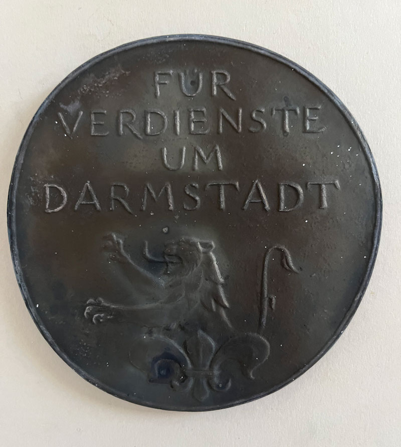 verknuepfung von tradition und moderne einhorn apotheke darmstadt