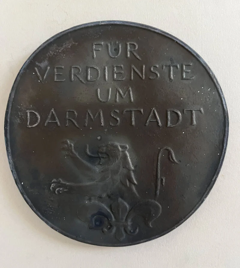 verknuepfung von tradition und moderne einhorn apotheke darmstadt